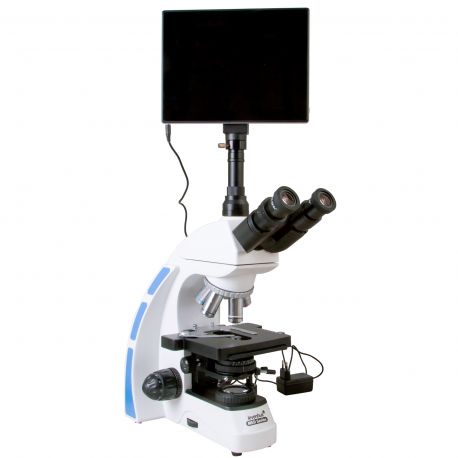 Microscopio Trinocular Levenhuk MED D40T LCD